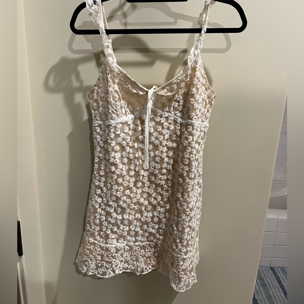 White flower lace sundress
